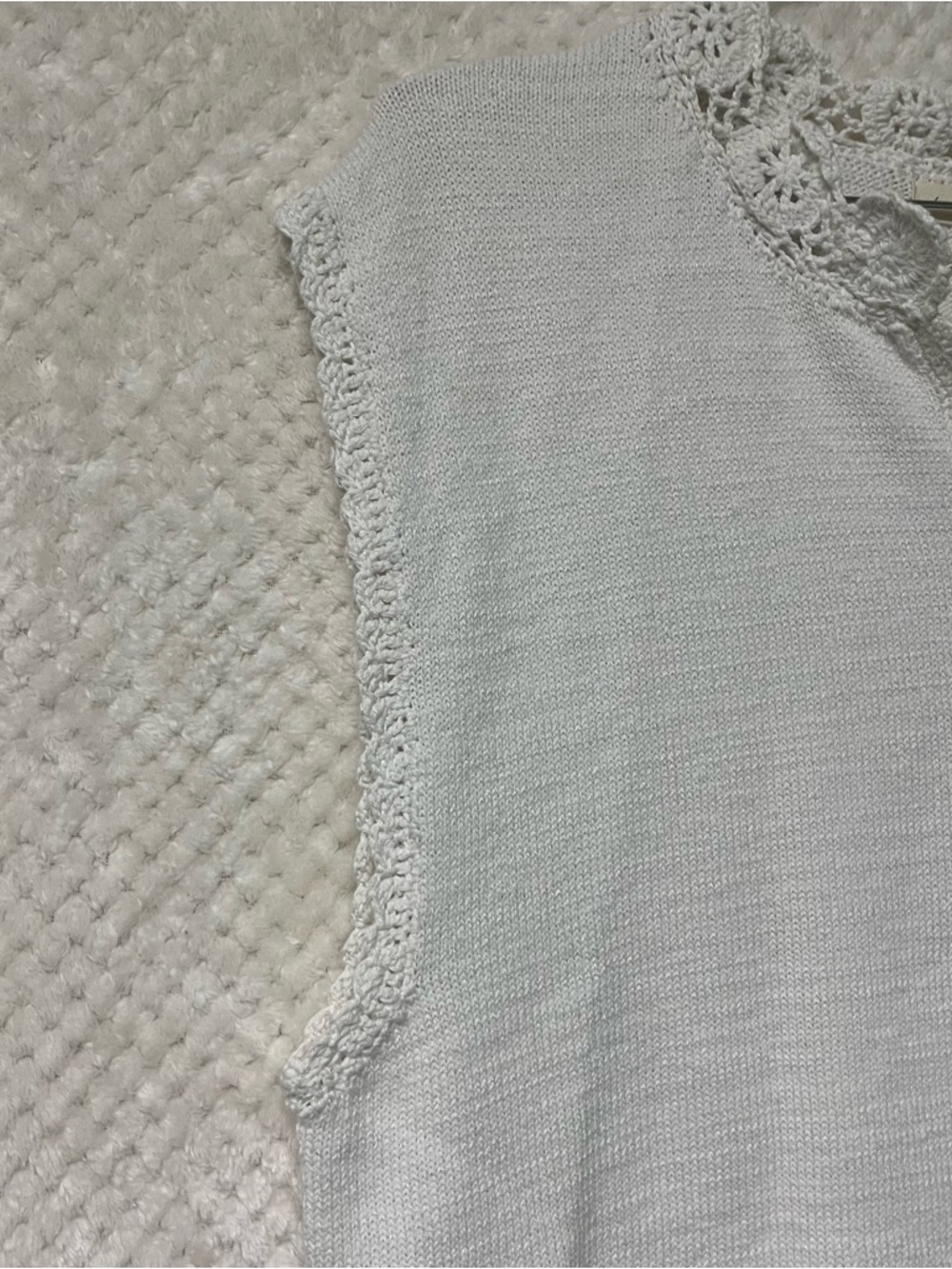 Grade and Gather Bentley Trim Sweater Top Sleeveless Cotton Crochet Medium NWT - Picture 5 of 12